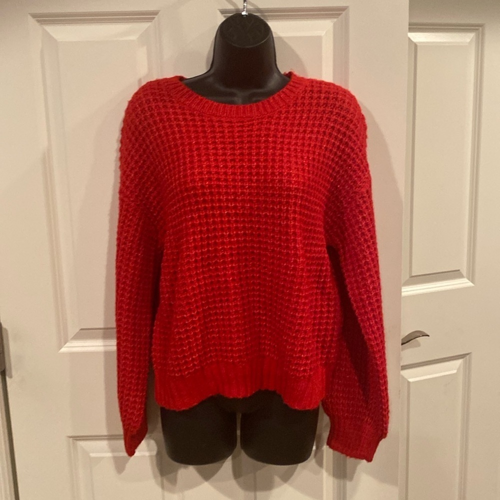 Medium 99 Jane Street red sparkly sweater - NWT